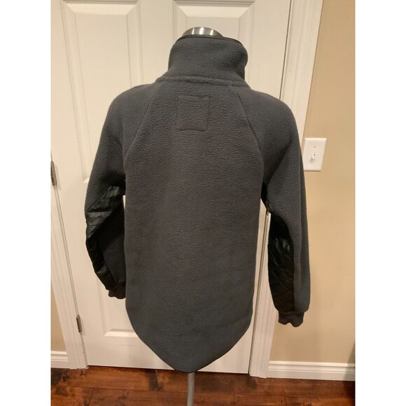 Abercrombie & Fitch Asymmetrical Button Black Fleece W/ Quilted Front, Size M - Picture 5 of 6